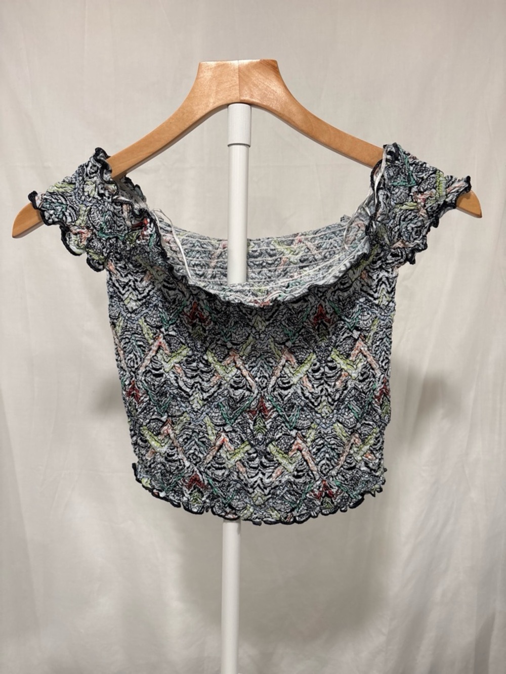 Guess Multicolor Smocked Ruffle Sleeve Crop Top